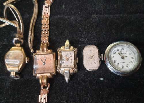 A COLLECTION OF ANTIQUE WOMANS WATCHES SOLD AS IS NOT TESTED