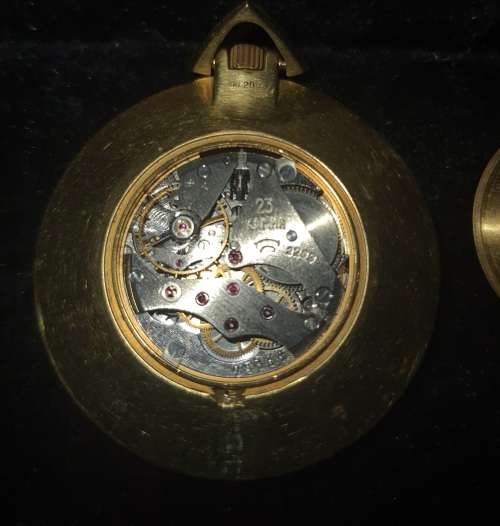 A VINTAGE RUSSIAN RAKETA 23 JEWELS POCKET OR PENDANT WATCH SOLD AS IS NOT TESTED