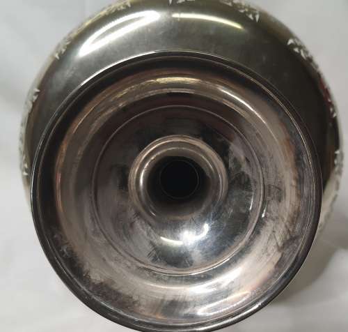 A SILVER PLATED FOUNTAIN STYLE STAND FOR DESERTS OR SWEATS SOLD AS IS
