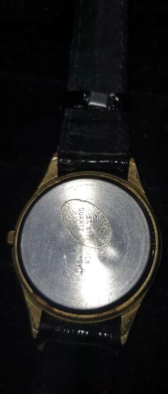 A JOBLOT VINTAGE DRESS WATCHES  SOME ARE WORKING SOLD AS IS NOT TESTED