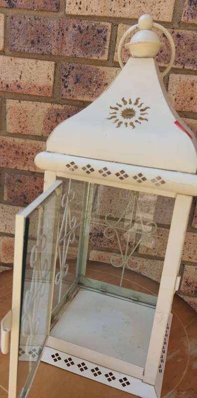 A PERFACT RAILWAY LAMP STYLE CANDLE HOLDER