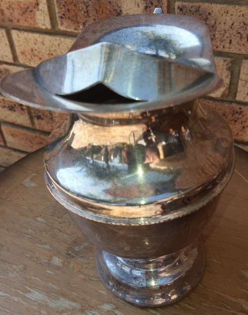 A ROMAN STYLE EPNS WATER OR WINE JUG SOLD AS IS