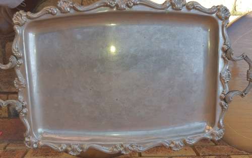 AN EDWARDIAN STYLE SILVER PLATED SERVING TRAY LARGE VERY ORNATE IN DESIGN TRAY SOLD AS IS