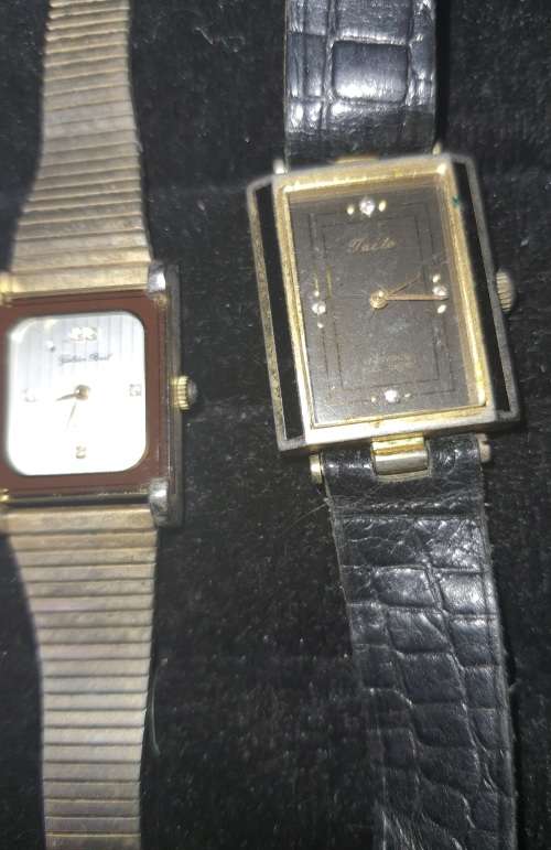 A VINTAGE JOBLOT LADIES WATCHES SOLD AS IS NOT TESTED