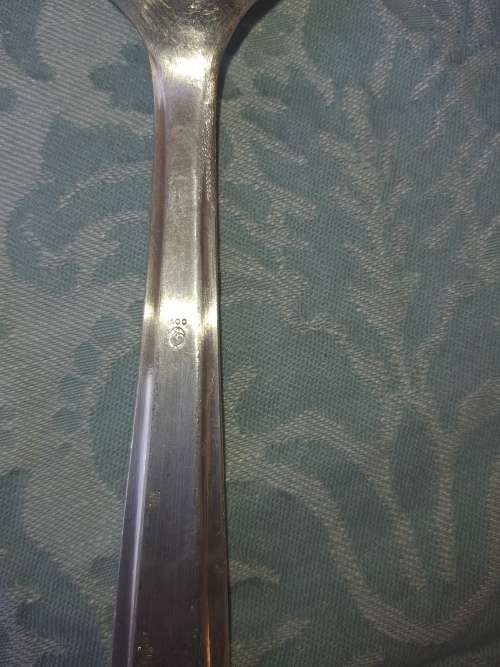 3 VINTAGE CUTLERY ITEMS IN ITS ORIGINAL STATE AND IN GREAT CONDITION SOLD AS IS