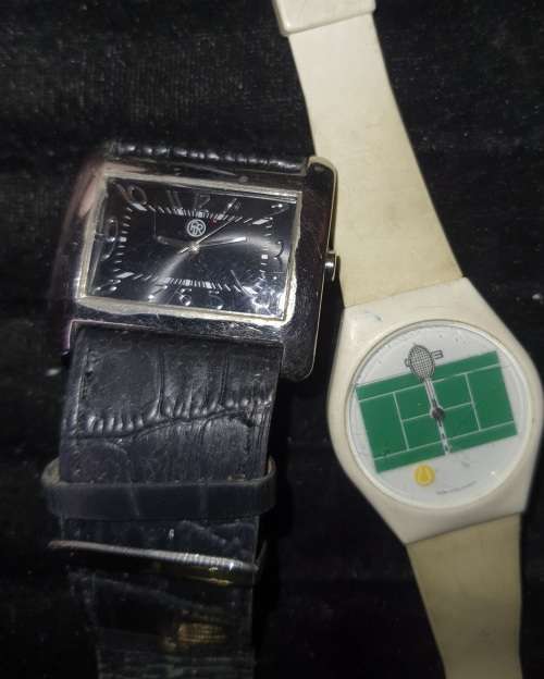 A BULK JOBLOT VINTAGE WOMANS DRESS WATCHES SOLD AS IS NOT TESTED