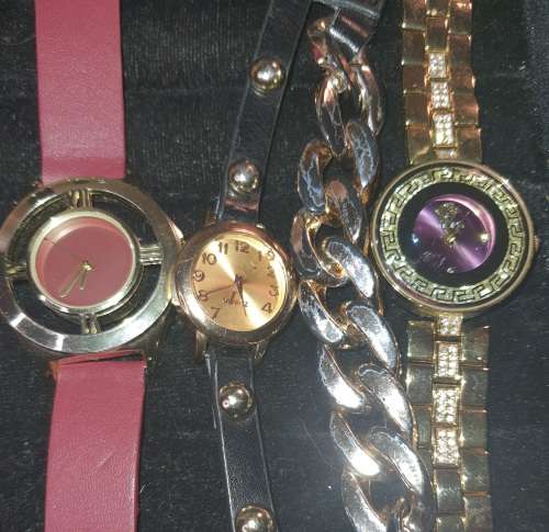 Bulk joblot of women's watches