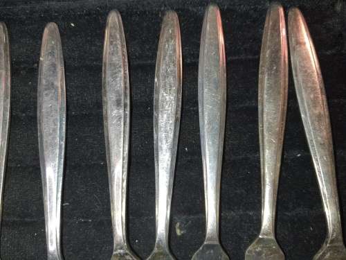 VINTAGE CUTLERY MADE IN SHEFFIELD ENGLAND SOLD AS IS