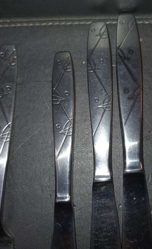 VINTAGE SOLA ROESTVRY DUTCH CUTLERY SOLD AS IS