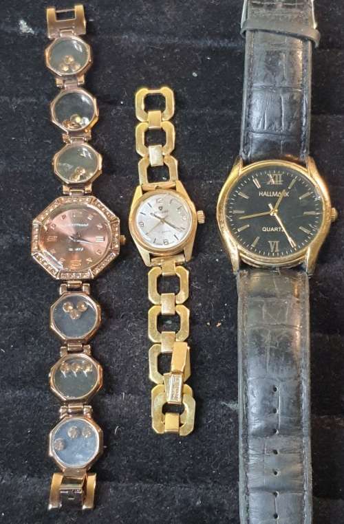 THREE BEAUTIFULL VINTAGE WOMANS WATCHES SOLD AS IS NOT TESTED