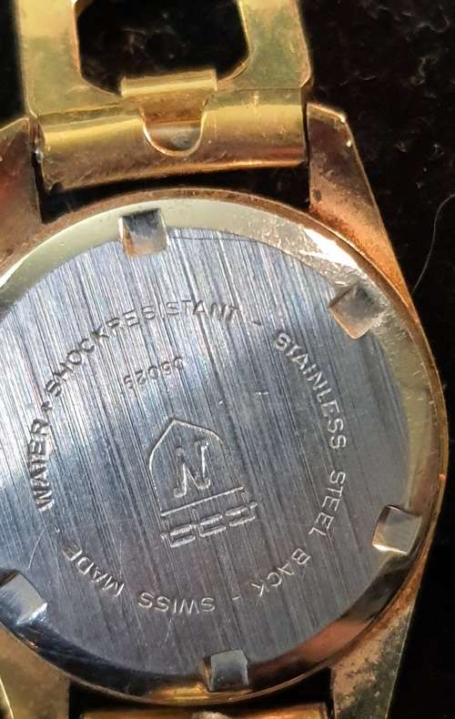 THREE BEAUTIFULL VINTAGE WOMANS WATCHES SOLD AS IS NOT TESTED