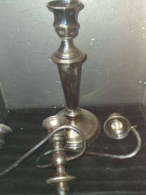 A VINTAGE THREE CANDLE HOLDER EPNS CANDLE LIBRA STAND