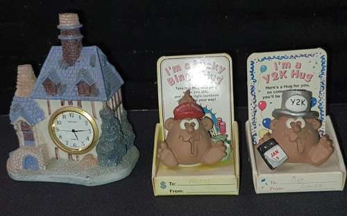 A HIGHLY COLLECTABLE JOBLOT FIGURINES SOLD AS IS