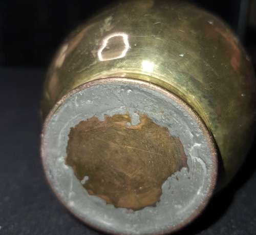 A VINTAGE BRASS VASE SOLD AS IS