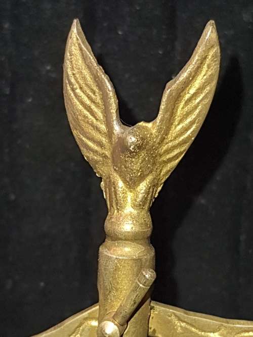 AN ORNAMENTAL COLLECTORS SCALE BALANCE FULL BRASS SOLD AS IS
