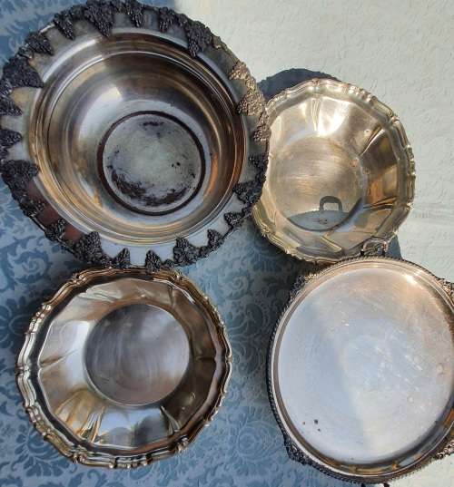 A VINTAGE JOB LOT KITCHENALIA UTENSILS