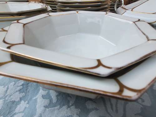 A COMPLETE BAVARIAN DINNER SET WITH GOLD TRIM IN GREAT CONDITION,