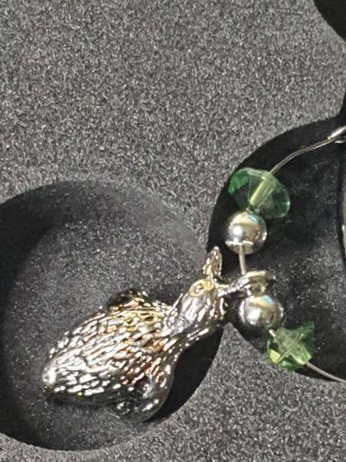 A BEAUTIFULL AND IN GREAT CONDITION CHRISTMAS WINE GLASS CHARMS FROM THE SEA