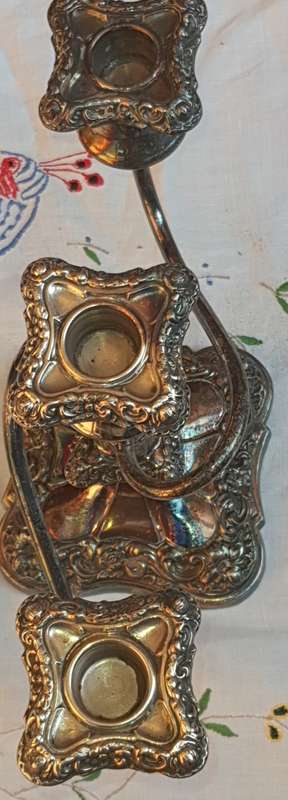 A VINTAGE CANDLABRA THREE CANDLE STAND VICTORIAN STYLE MADE IN CANADA SOLD AS IS