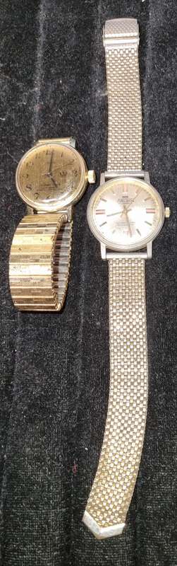 TWO HIGHLY COLLECTABLE ANTIQUE MENS WATCHES SOLD AS IS NOT TESTED