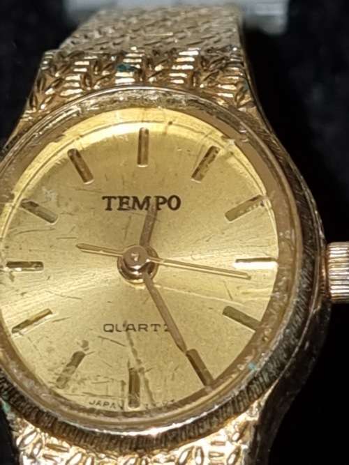 A COLLECTION OF WOMANS WATCHES SOLD AS IS NOT TESTED