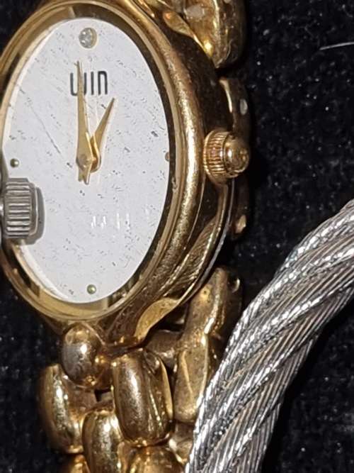 A COLLECTION OF WOMANS WATCHES SOLD AS IS NOT TESTED