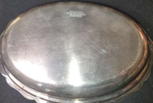 A VINTAGE SERVING BOWL SILVER PLATED SOLD AS IS