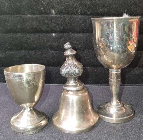 A JOB LOT EPNS BELL AND TWO MINITURE SHERRY INGOTS SOLD AS IS