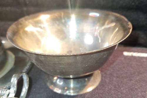 A VINTAGE JOBLOT KITCHEN UTENSILS SILVER PLATED SOLD AS IS