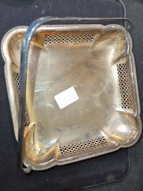 A VINTAGE SILVER PLATED SQUARE SHAPED SWEATS BASKET TRAY IN RELATIVE GOOD CONDITION SOLD AS IS
