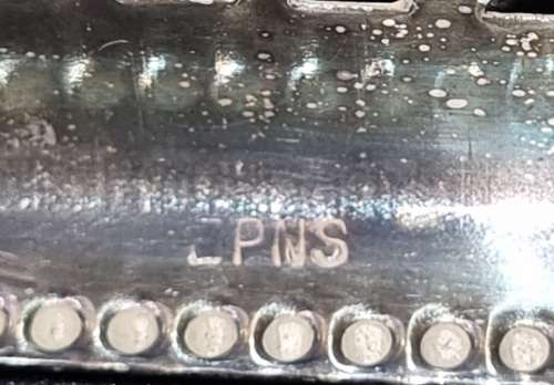 A VINTAGE SILVER PLATED SQUARE SHAPED SWEATS BASKET TRAY IN RELATIVE GOOD CONDITION SOLD AS IS