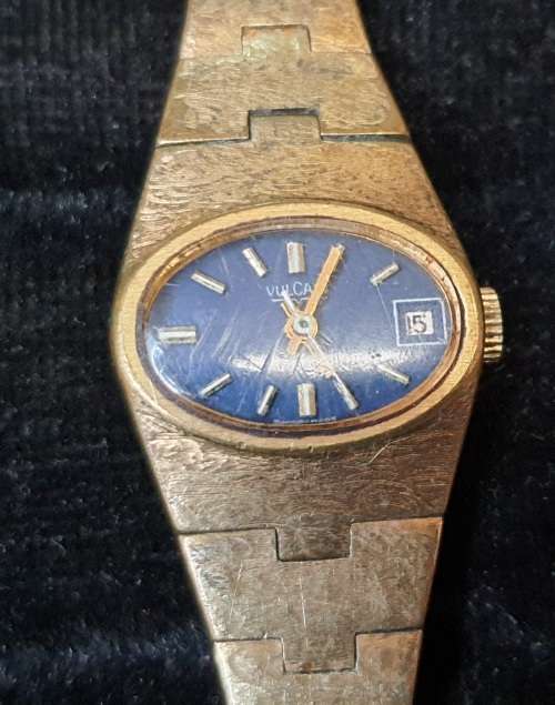 2 HIGHLY COLLECTABLE AND RARE VINTAGE VULCAIN WATCHES SOLD AS IS NOT TESTED