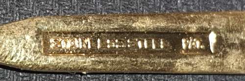A SET OF EETRITE 24KT GOLD PLATED TEASPOONS