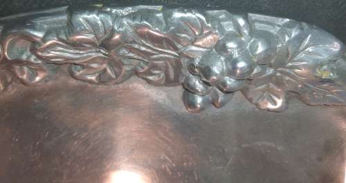 A VINTAGE CAST ALLUMINIUM ALLOY WTH AN ORNATE DESIGN SERVING TRAY MADE IN MEXICO