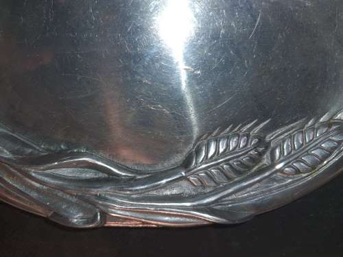A VINTAGE CAST ALLUMINIUM ALLOY WTH AN ORNATE DESIGN SERVING TRAY MADE IN MEXICO