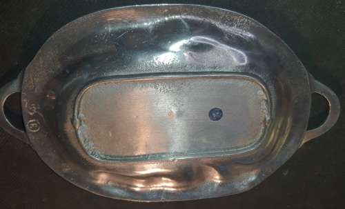 A VINTAGE CAST ALLUMINIUM ALLOY WTH AN ORNATE DESIGN SERVING TRAY MADE IN MEXICO