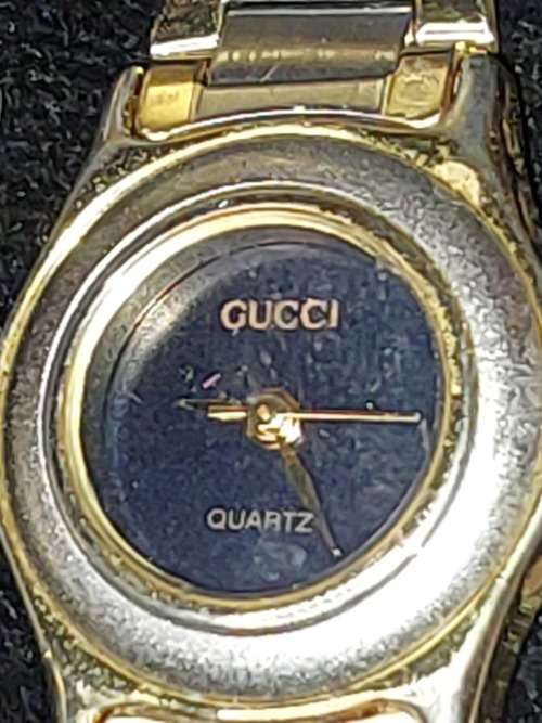A COLLECTION OF QUALITY VINTAGE SEIKO QUARTZ AND OTHER  WATCHES SOLD AS IS NOT TESTED