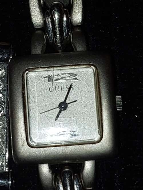 A COLLECTION OF QUALITY VINTAGE SEIKO QUARTZ AND OTHER  WATCHES SOLD AS IS NOT TESTED