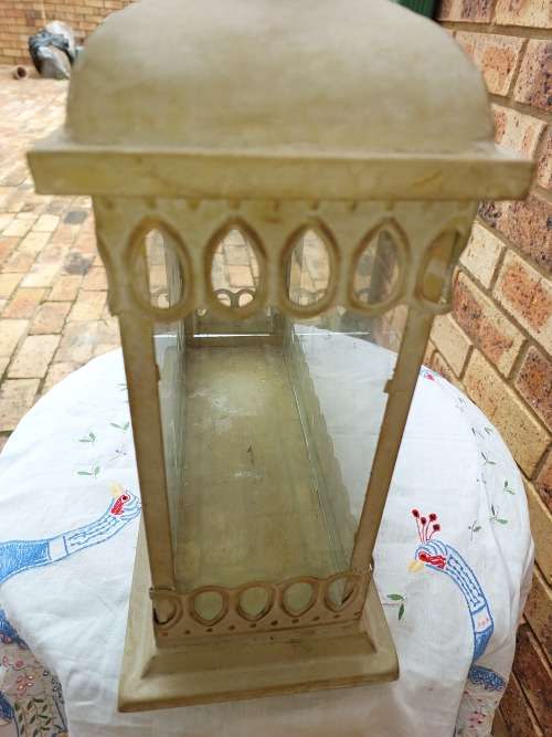 A beautiful off-white tan rustic Edwardian style double candle lantern sold as is