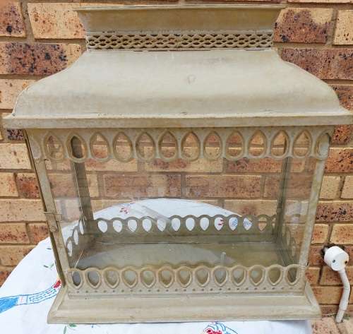 A beautiful off-white tan rustic Edwardian style double candle lantern sold as is
