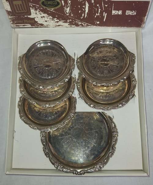 AN ELWECO SILVER PLATED ON STEEL FINGER FOOD SERVING TRAY SET IN GREAT CONDITION SOLD AS IS