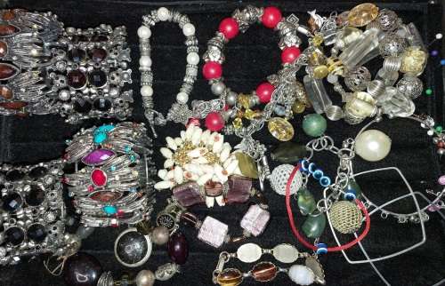 A VINTAGE JOBLOIT BRACELETS AND BANGLES SOLD AS IS