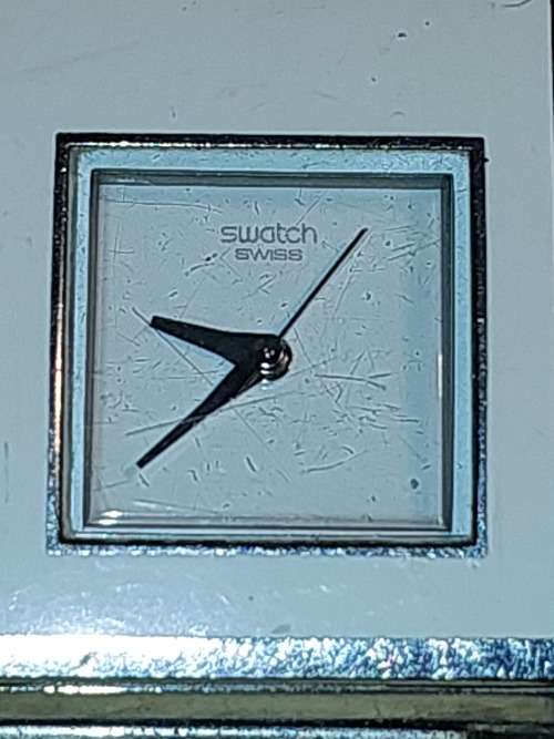 TWO VINTAGE LADIES` SWATCH WATCHES IN WORKING CONDITION SOLD AS IS