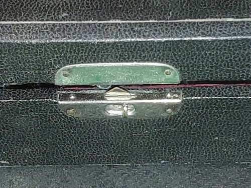 AN ANTIQUE DOCTORS MEDICAL TOOL SET SOLD AS IS