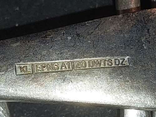 A VINTAGE COLLECTION OF 18 KL EPNS A1 20 DWTS DZ TABLESPOONS  SOLD AS IS