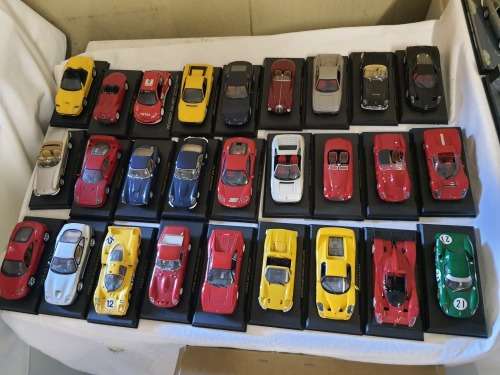 A MASSIVE COLLECTORS COLLECTION OF DIECAST CARS,