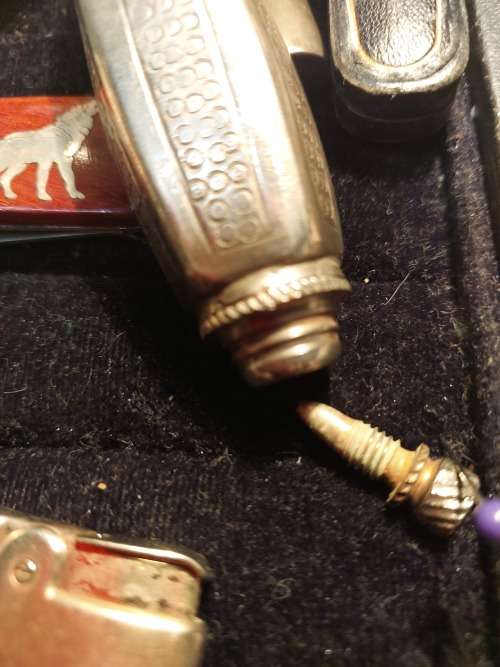 A JOBLOT VINTAGE COLLECTION LIGHTERS FIGURINES, ANTIQUE CONTAINERS, POCKET KNIVES
