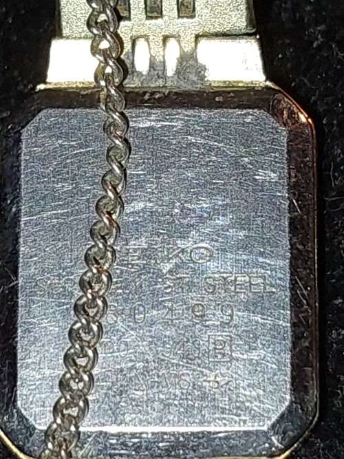 A COLLECTION VINTAGE SEIKO WRIST WATCHES SOLD AS IS NOT TESTED
