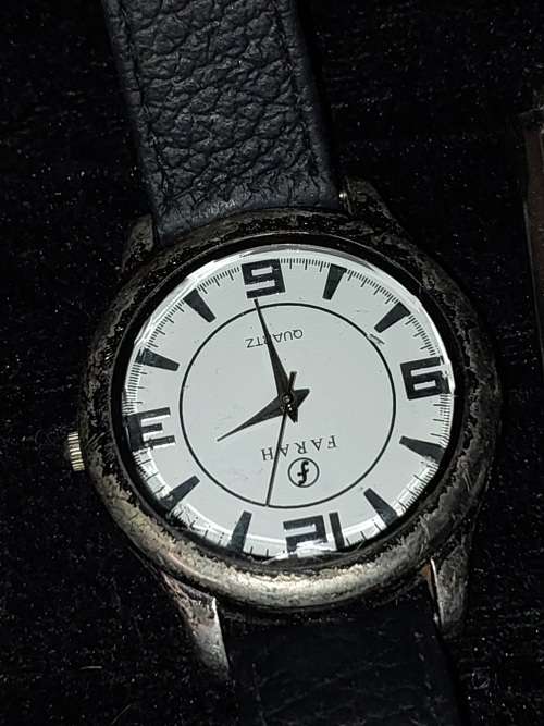 A COLLECTION OF VINTAGE USED FARAH WRIST WATCHES SOLD AS IS NOT TESTED