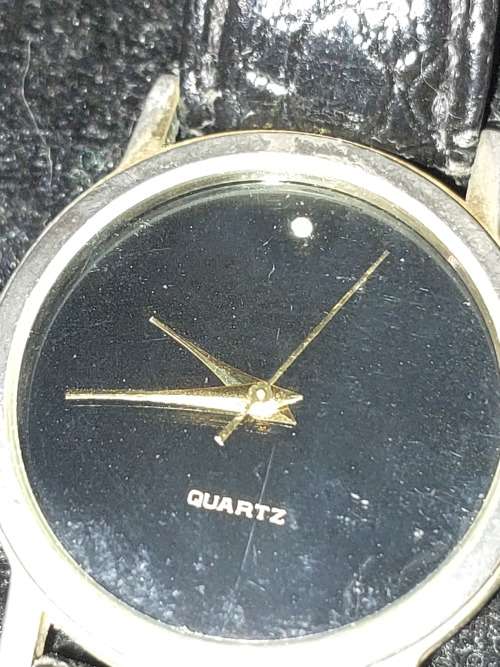 A VINTAGE JOBLOT COSTUME WATCHES SOLD AS IS NOT TESTED
